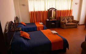 Hostal Tukos La Casa Real